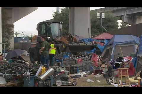 City clearing Tchoupitoulas encampment, plans to clear other areas in the works