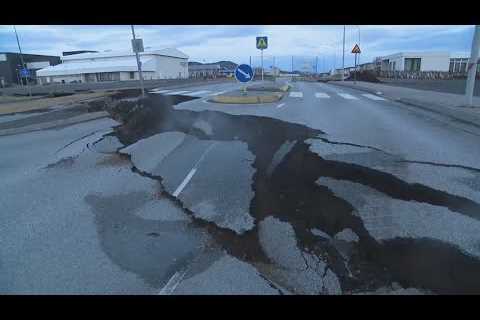 Earthquakes in Iceland as Volcano eruption nears