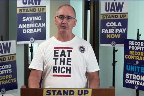 UAW President Shawn Fain says the union has only just begun to fight  ⋆