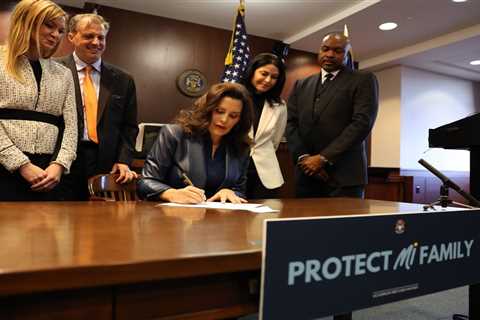 Whitmer signs repeal of nation’s only immunity law that shielded drugmakers from legal liability ⋆