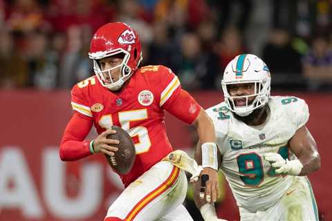 Chiefs-Dolphins Wild Card predictions from Arrowhead Pride