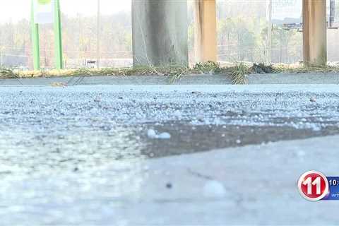 Public Works workers battle cold temps in Meridian