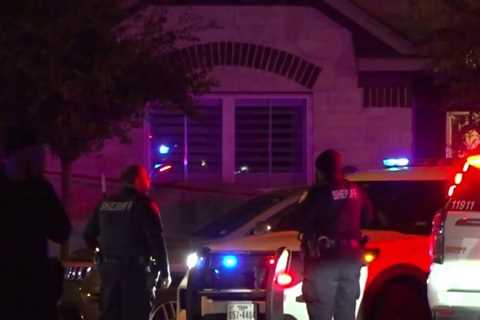 3 dead, 2 injured in shooting at NW Harris County house