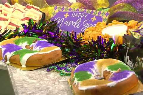 Winn Dixie is Mardi Gras ready with king cake, other food options