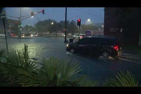 Heavy rain Saturday floods N.O. streets