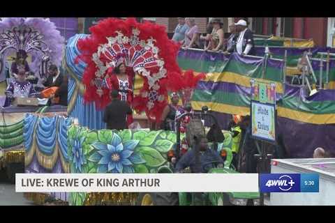 Maids & Dukes float in Krewe of King Arthur parade