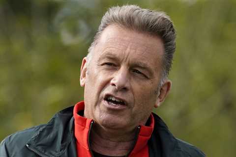 Downing Street Criticizes BBC Presenter Chris Packham for Supporting Protests Outside MPs' Homes