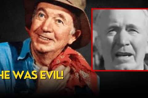 Walter Brennan was Evil!