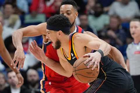 Devin Booker scores 52 points to lift Suns over Pelicans