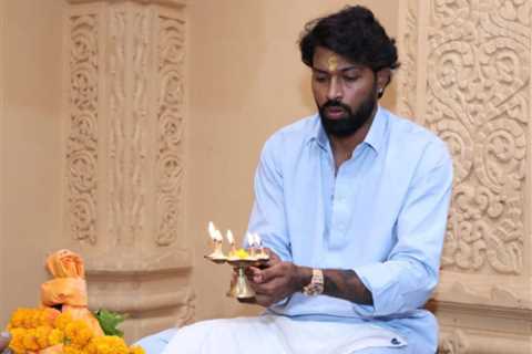 Hardik Pandya seeks blessings at Gujarat’s Somnath Temple after facing incessant trolling for..