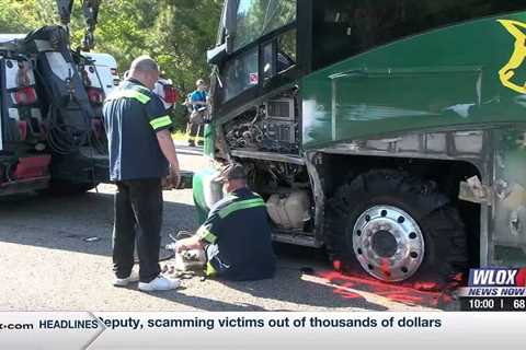 11 injured, 2 listed in critical condition after charter bus carrying South Carolina students wre…