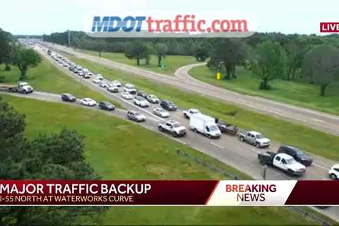 Wreck in I-55 north slows morning commute