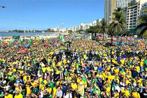 BRAZIL AWAKENS: Hundreds of Thousands Gather in Rio’s Copacabana Beach Against Dictatorship and in..