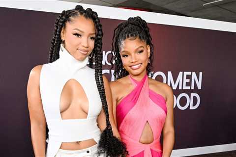 Halle Bailey & Auntie Chloe Jokingly Struggle To Hide Halo’s Face