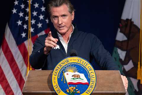 Newsom announces record-breaking California tourism