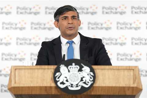 Rishi Sunak vows to win election and criticizes Starmer's approach