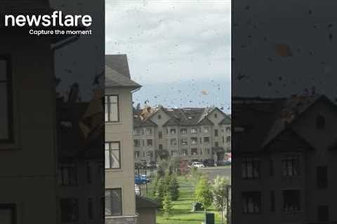 Extreme Winds Strip Roof Off Building || Newsflare