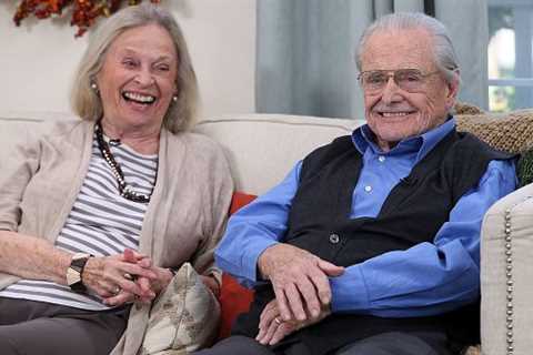 Actors William Daniels and Bonnie Bartlett Daniels Celebrate 73 Years of Marriage – Hollywood Life