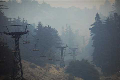 How snow crews saved a California ski area from wildfire