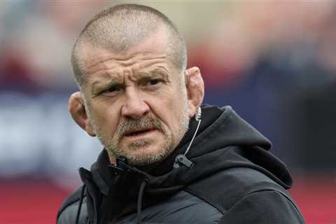 Graham Rowntree leaves role as Munster head coach after three straight defeats in United Rugby..