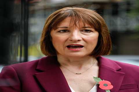 Rachel Reeves Calls for Financial Red Tape to be Cut in Push for Economic Growth