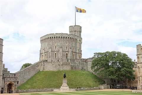 Masked Men Break Into UK’s Windsor Castle Estate, Steal Vehicles: Report