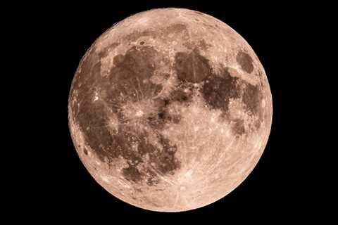 Moon Phase Today: August 4, 2025 Moon Appearance Explained