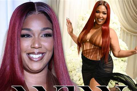 Weight Loss: Lizzo Stuns at New York Fashion Week Event