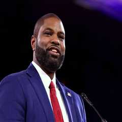 Exploring Political Organizations and Interest Groups in Southwest Florida