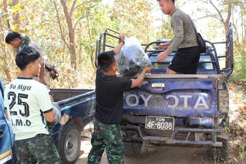 Exclusive from Burma: Feeding Resistance Soldiers at the Front