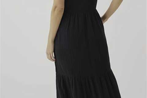 8 Sustainable Women’s Fashion Brands for Spring & Summer 2026