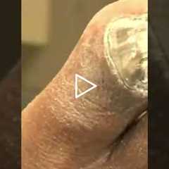 How to Properly Shape Your Toenails